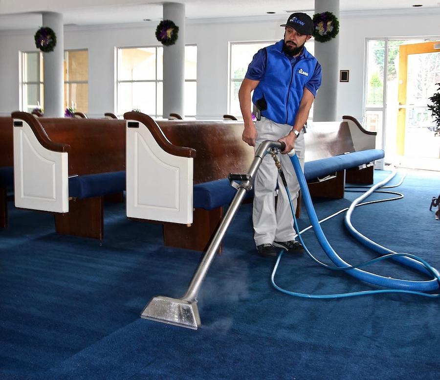 You are currently viewing Commercial Carpet Cleaning: Why It Matters More Than You Think