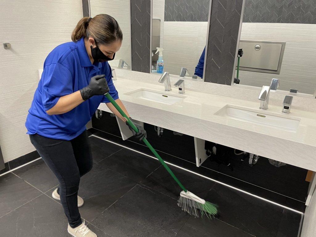 Read more about the article Restroom Cleaning for Small Offices in Hudson County | The Dirty Truth